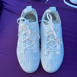 NIKE WOMEN VAPORMAX SNEAKERS